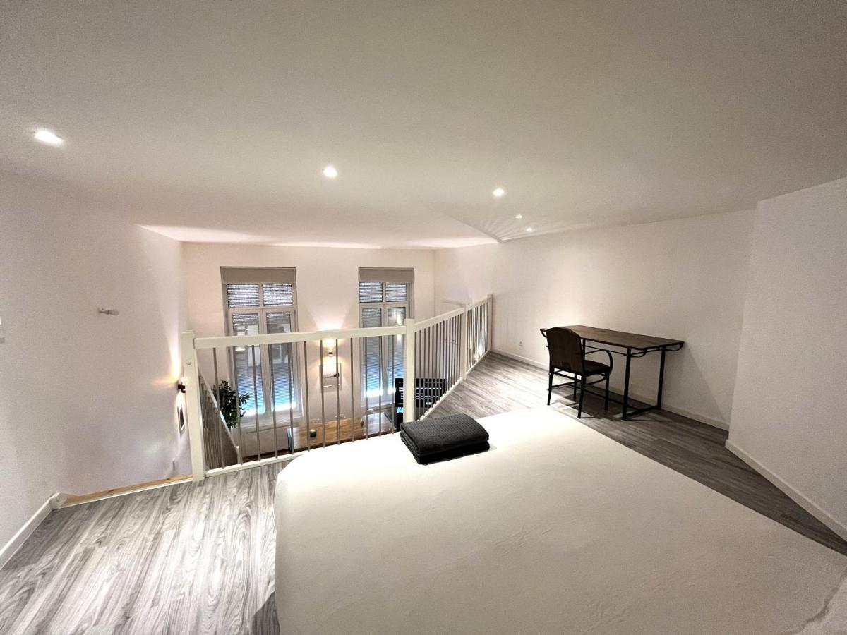 Aux Clefs Des Sacres - Dans Un Hotel Particulier Situe Rue Du Marc - Reims - Hyper Centre Forum Mairie Boulingrin Luaran gambar